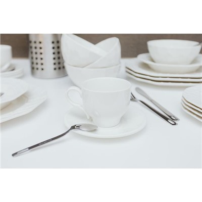 Чайная пара фарфоровая Wilmax, 2 предмета: чашка 220 мл, блюдце d=14.2 см, цвет белый