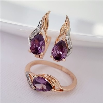 Комплект ювелирной бижутерии коллекция "Дубай" серьги и кольцо 17 р, покрытие позолота, вставка: фианиты, цвет: фиолетовый и прозрачный, арт.215.371-17