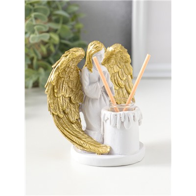 Аромадиффузор для эфирных масел с палочками «Ангел со свечой», полистоун, белый с золотом, 7.5×12×11 см