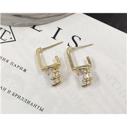 Серьги стильные