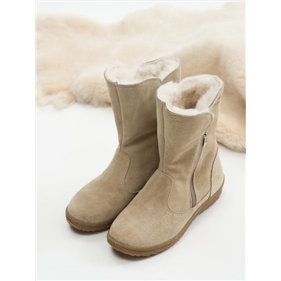 Полусапоги женские бежевые замшевые с замком на литой подошве