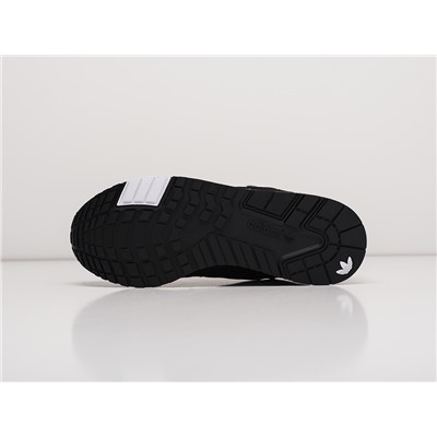 Кроссовки Adidas Lowertree