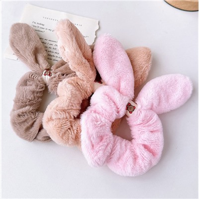 Резинка для волос пушистая "Заячьи ушки"