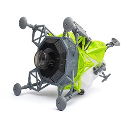 Космический корабль "Апполон" в коробке