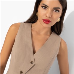 Жилет с асимметричной линией пуговиц, Секрет роскошного образа