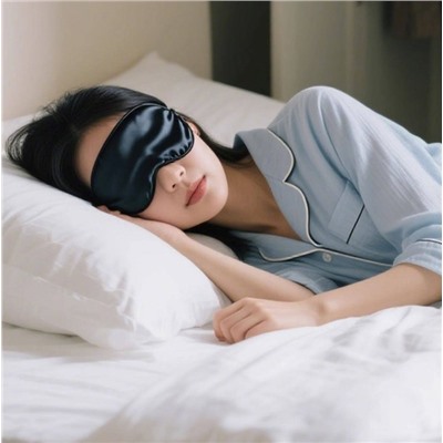 Маска для сна атласная на резинке