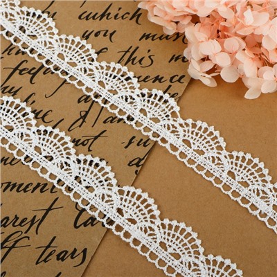 Кружево гипюровое, 25 мм, 6.8±0.5 м, белое