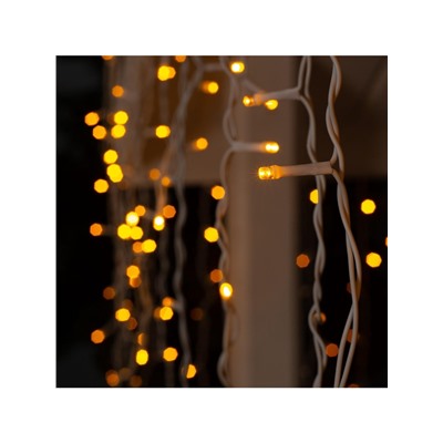 Гирлянда «Бахрома» 3×0.9 м, IP44, УМС, белая нить, 232 LED, свечение жёлтое, 220 В