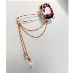 Брошь с кристаллами Swarovski