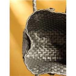 Сумка плетёная пластиковая, 23×11×30 см, серебристая