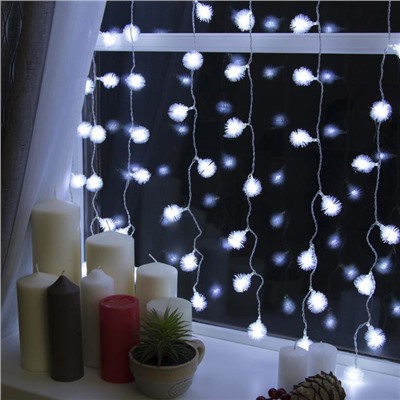 УЦЕНКА Гирлянда «Занавес», 2×1.5 м, с насадками «Ёжики», IP20, 360 LED, 220 В, 8 режимов, прозрачная нить, свечение белое