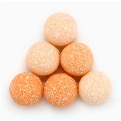 Бомбочки для ванны «Чудес в Новом году», 6×20 г, аромат сладкий мандарин, Чистое счастье