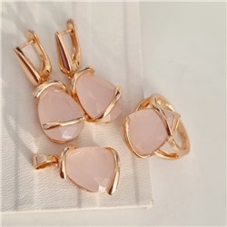 Комплект ювелирная бижутерия коллекция  "Дубай" серьги, кулон и кольцо 17 р, покрытие: позолота, вставка: фианит, цвет: розовый матовый, арт.313.059-17