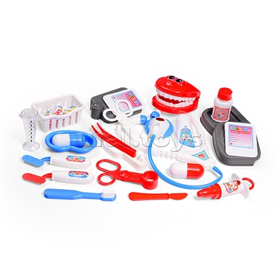 Набор доктора "Педиатр" в чемодане