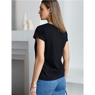 Нарядная футболка с принтом пайетками