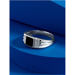 Печатка из серебра с чёрным плавленым кварцем и фианитами родированная 925 пробы 3302575р