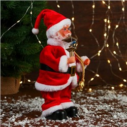 Дед Мороз под ёлку «Зимнее волшебство. Новогодняя игрушка в шубке, ремешок, с фонариком» с подсветкой, двигается, 27 см