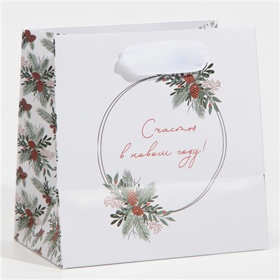 Пакет подарочный новогодний ламинированный квадратный «Зима», 14×14×9 см