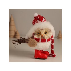 Фигурка новогодняя «Совёнок в шапке-ушанке и шарфе», 15×8.5×17.5 см