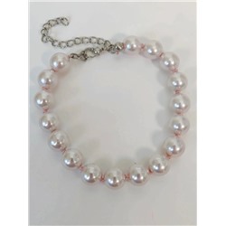 Стильный браслет из бусин