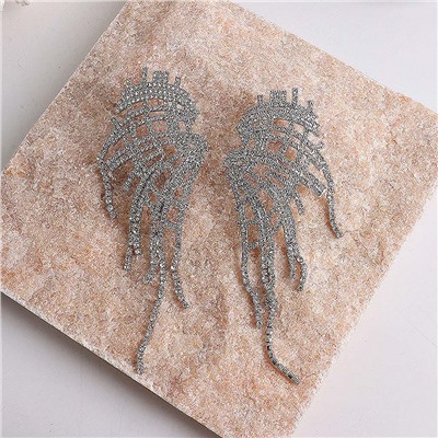 Серьги длинные на гвоздиках арт. 13 2863 (id 272951)