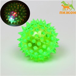 Мяч для собак средний, 5.5 см, светящийся, TPR, зелёный