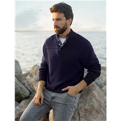 Свитер крупной вязки с застежкой на крупные кнопки