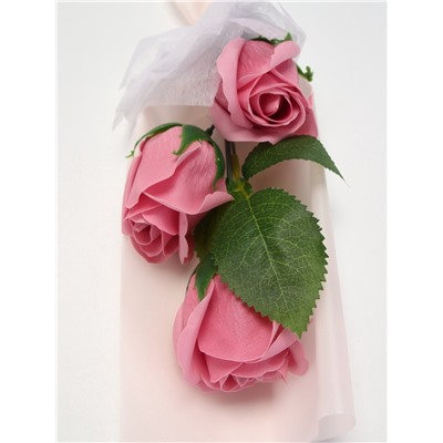 Букет из трех мыльных дымных роз в колбе.