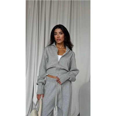 Спортивный костюм #23054495