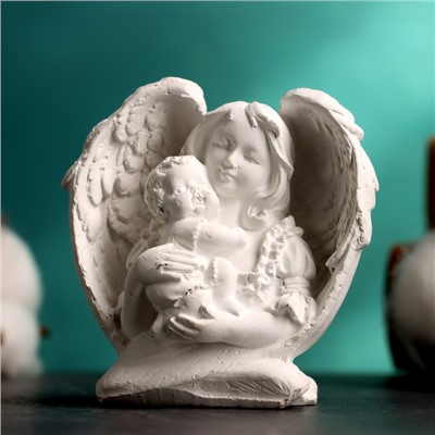 Фигурка гипс «Ангелочек с младенцем», 4×6.5×7 см