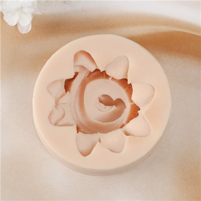 Силиконовый молд для заливки «Змея в лотосе», 11×11×5 см