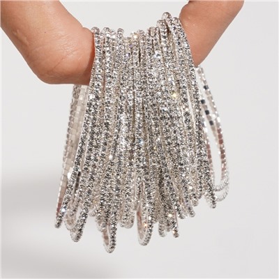 Тонкие блестящие браслеты на руку, набор 6 штук. Универсальный размер на резинке