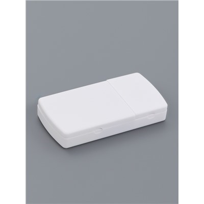 Таблетница 2секц 9,5*5см с таблеторезкой бел/жёлт/фиолет пакет  ОТ