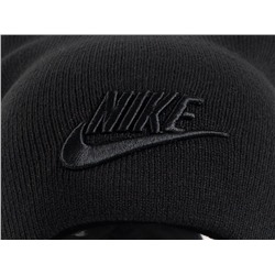 Шапка Nike