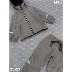Костюм H10 серый