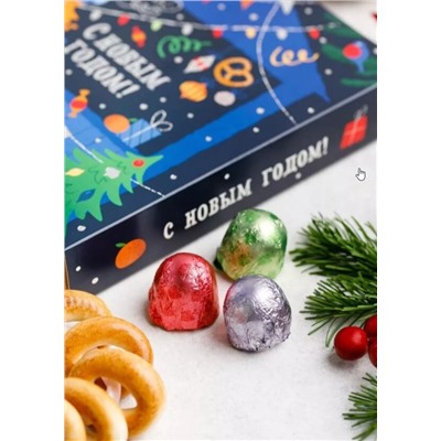 Кедровый грильяж ассорти / 120 г / Новый год / яблоко, сосновая шишка, черёмуха в подарочной обложке
