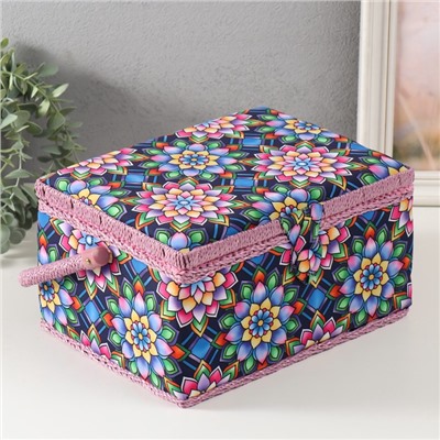 Шкатулка для рукоделия и шитья «Цветы калейдоскопа», хранение ниток, иголок, мелочи, 19×26×14.5 см