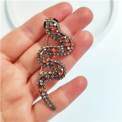 Брошь ЗМЕЙКА