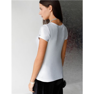 Футболка облегающая из хлопка в рубчик с V вырезом и матовым покрытием металлик