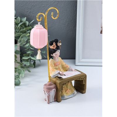 Фигурка светящаяся «Девочка в кимоно занимается каллиграфией», полистоун, 3×AG3, 6.8×11.5×21 см