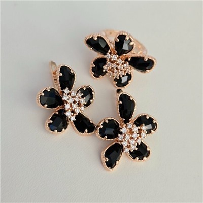 Комплект ювелирной бижутерии коллекция "Дубай" серьги и кольцо 19 р, покрытие позолота, вставка: фианиты, цвет: черный и прозрачный, арт.314.959-19