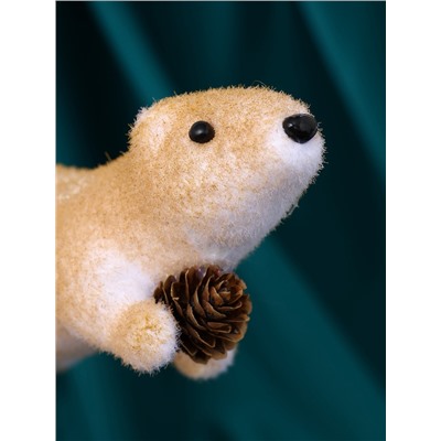 Ёлочная игрушка «Белка с шишкой» 4.5×20 см, бежевый
