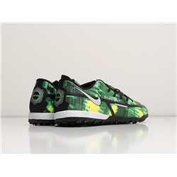 Футбольная обувь Nike Phantom GT2 Club TF
