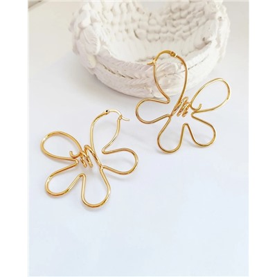 Стильные серьги