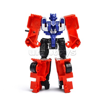 Робот трансформирующийся в грузовик, в пакете