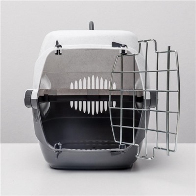 Переноска для животных до 9 кг «Пижон», 43×29×27.5 см, металлическая дверь, пластик, белая, серая