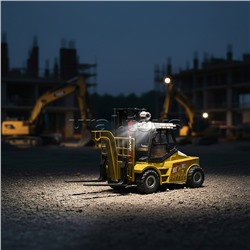 Машина "Вилочный погрузчик с прицепом" 1:43  (свет,звук) в коробке