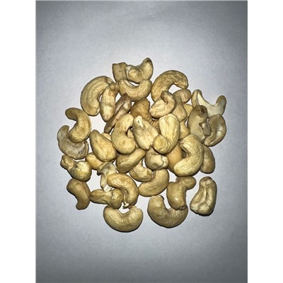 Кешью сырой крупный