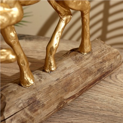 Сувенир «Олень», 26.5×13×36 см, полимерная смола, манговое дерево