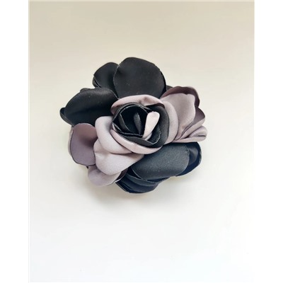 Цветок на резинке